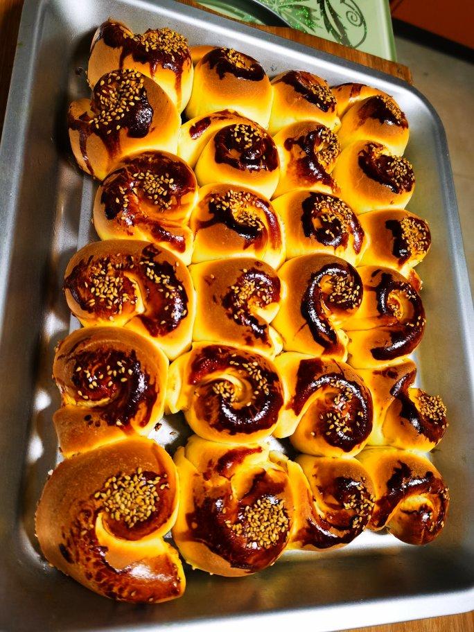 脆底蜂蜜小面包