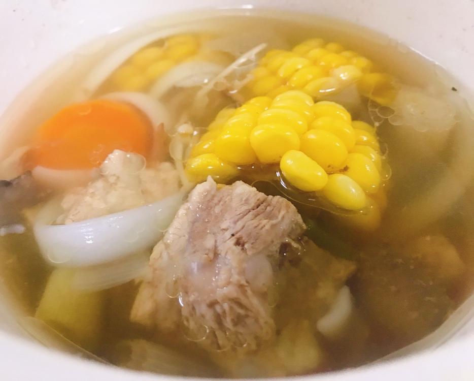 玉米排骨汤