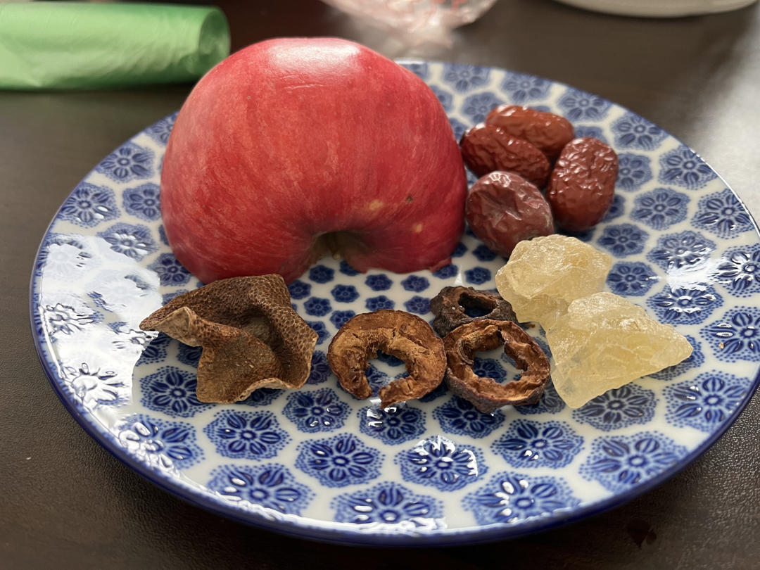 养生苹果汤【2月北鼎养生壶食谱】