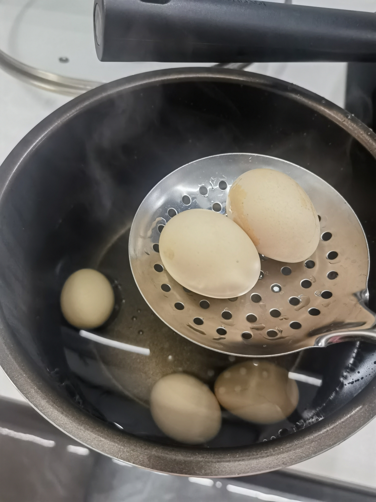虎皮蛋（砂锅炖口感更佳）的做法 步骤3