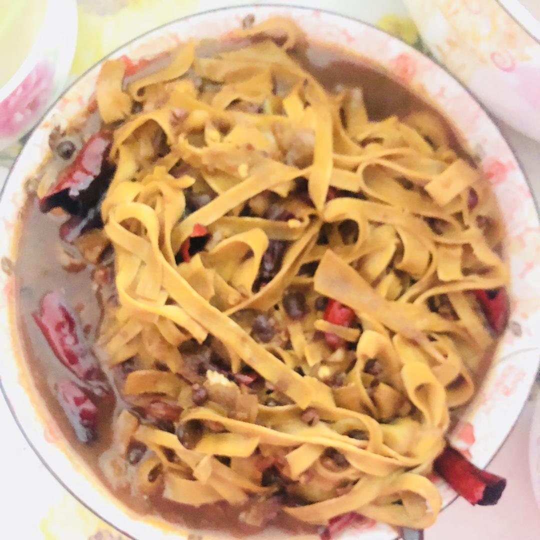 一分钟学会懒人版香辣豆腐皮