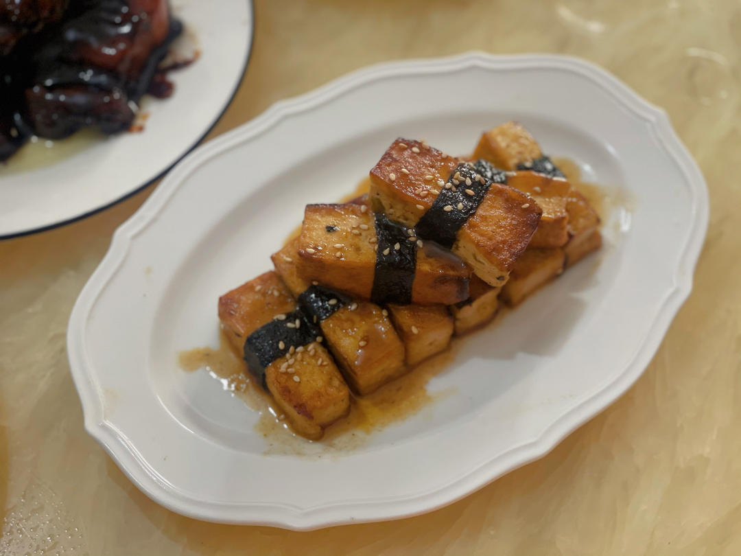 10分钟快手菜！2块钱的豆腐做出酒店水平，味道真的绝了~