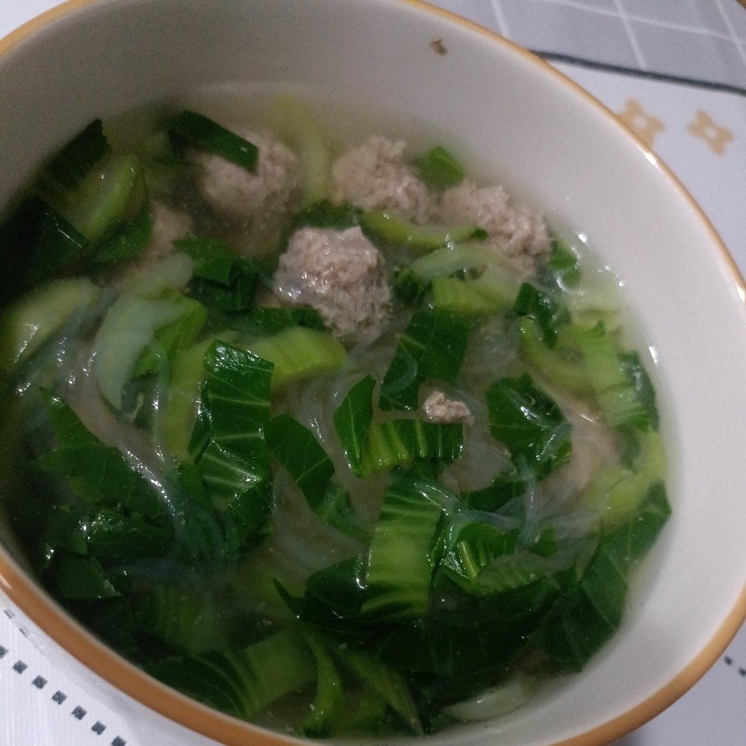 牛肉丸子粉丝汤