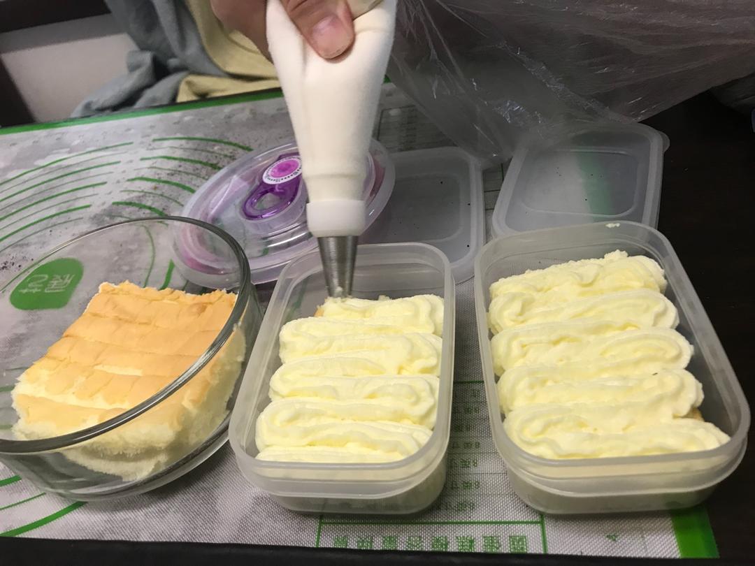 可可薄片甜心盒子蛋糕
