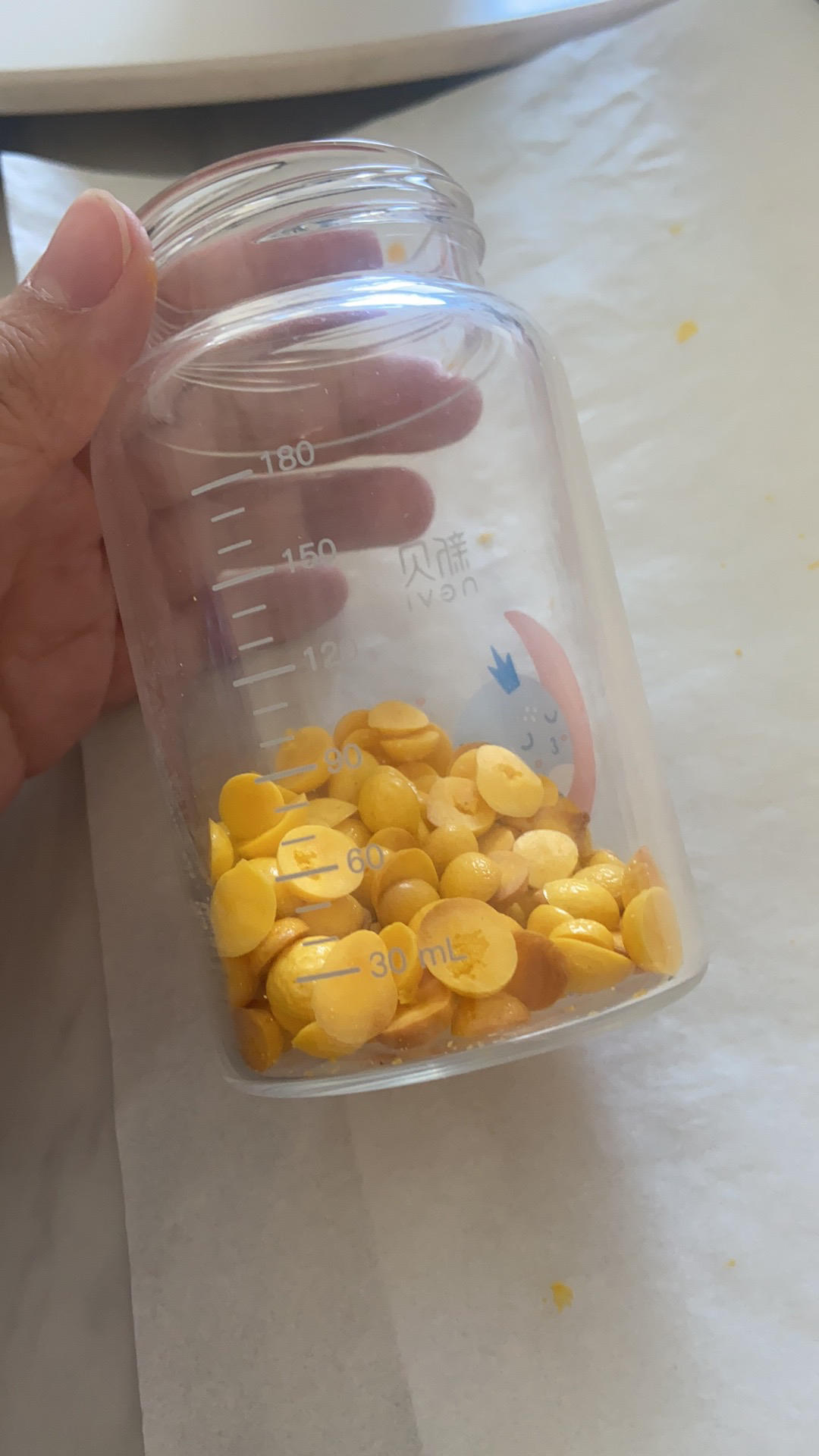 入口即化的无添加蛋黄溶豆