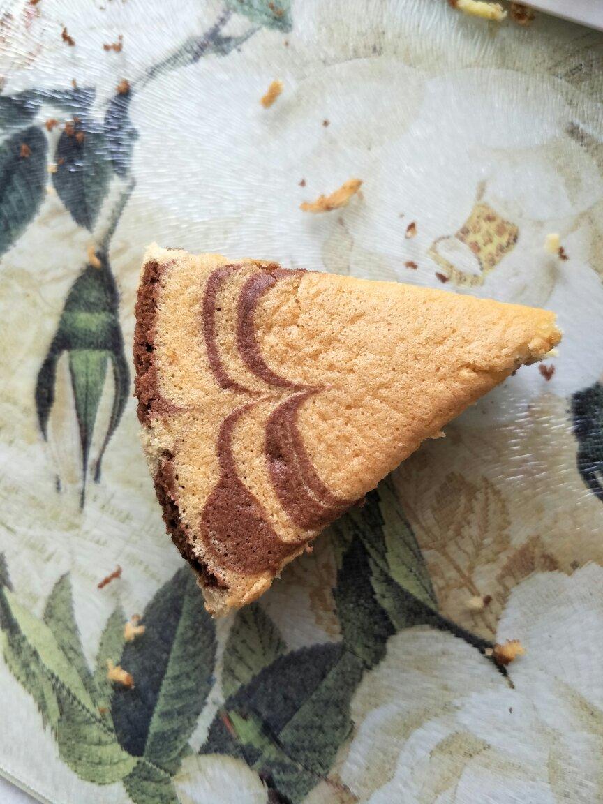 双色拉花戚风蛋糕