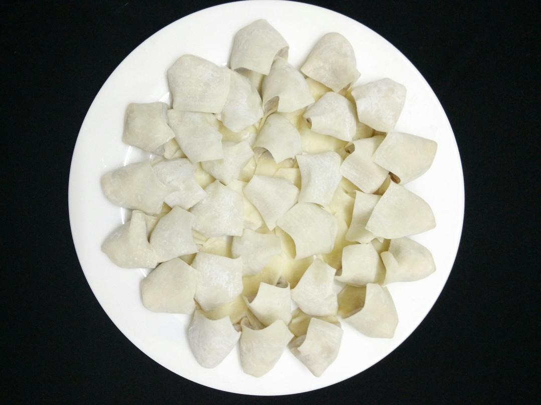 香菇猪肉馄炖的做法