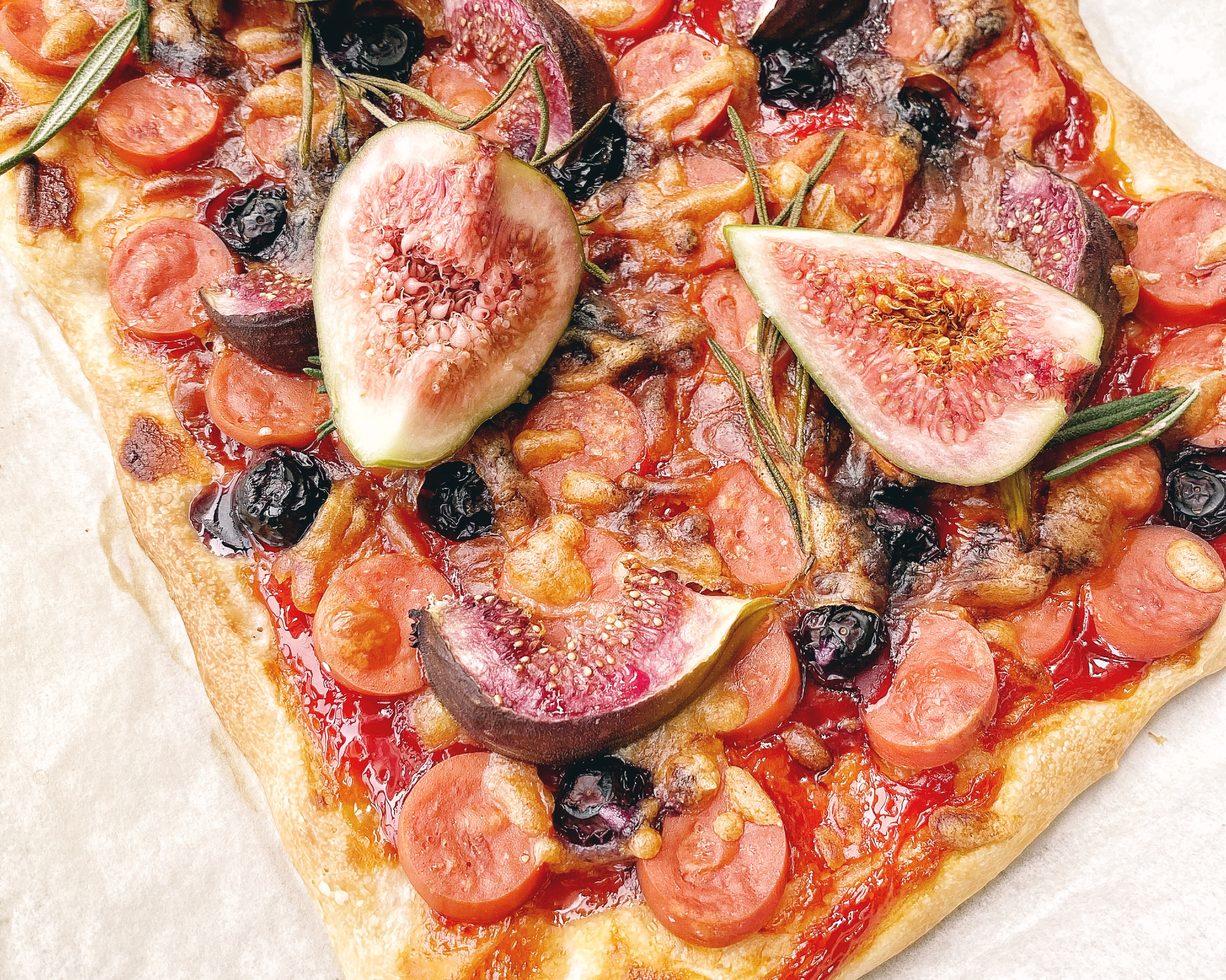 无花果蓝莓火腿肠披萨的做法 步骤8