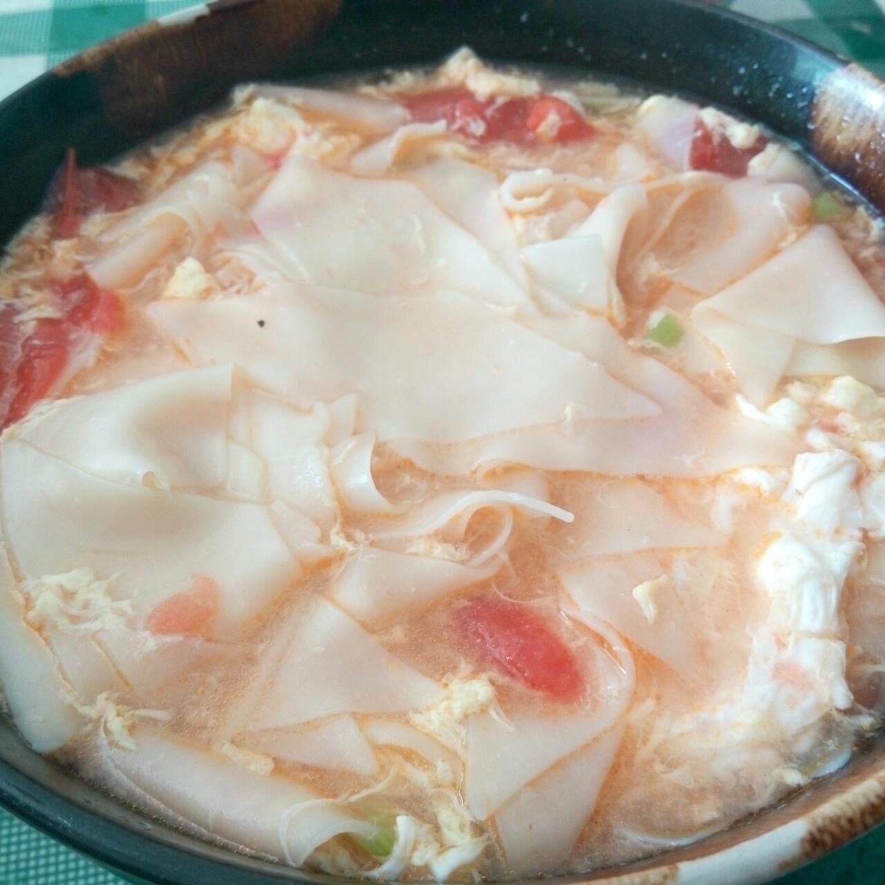 西红柿鸡蛋汤面片的做法