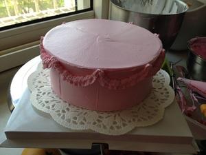 小凯莉生日蛋糕的做法 步骤31