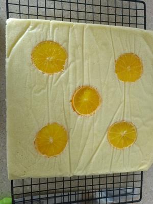 橙香蛋糕卷的做法 步骤14