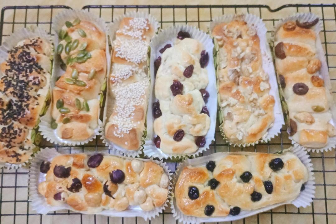 日式香浓炼乳面包