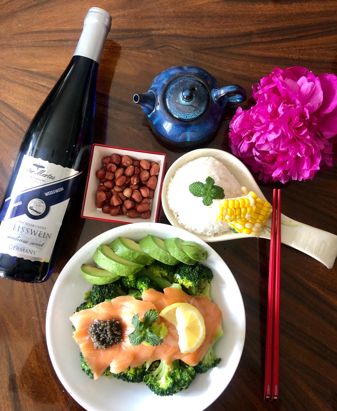 一日三餐唯有美食能让人安心居家