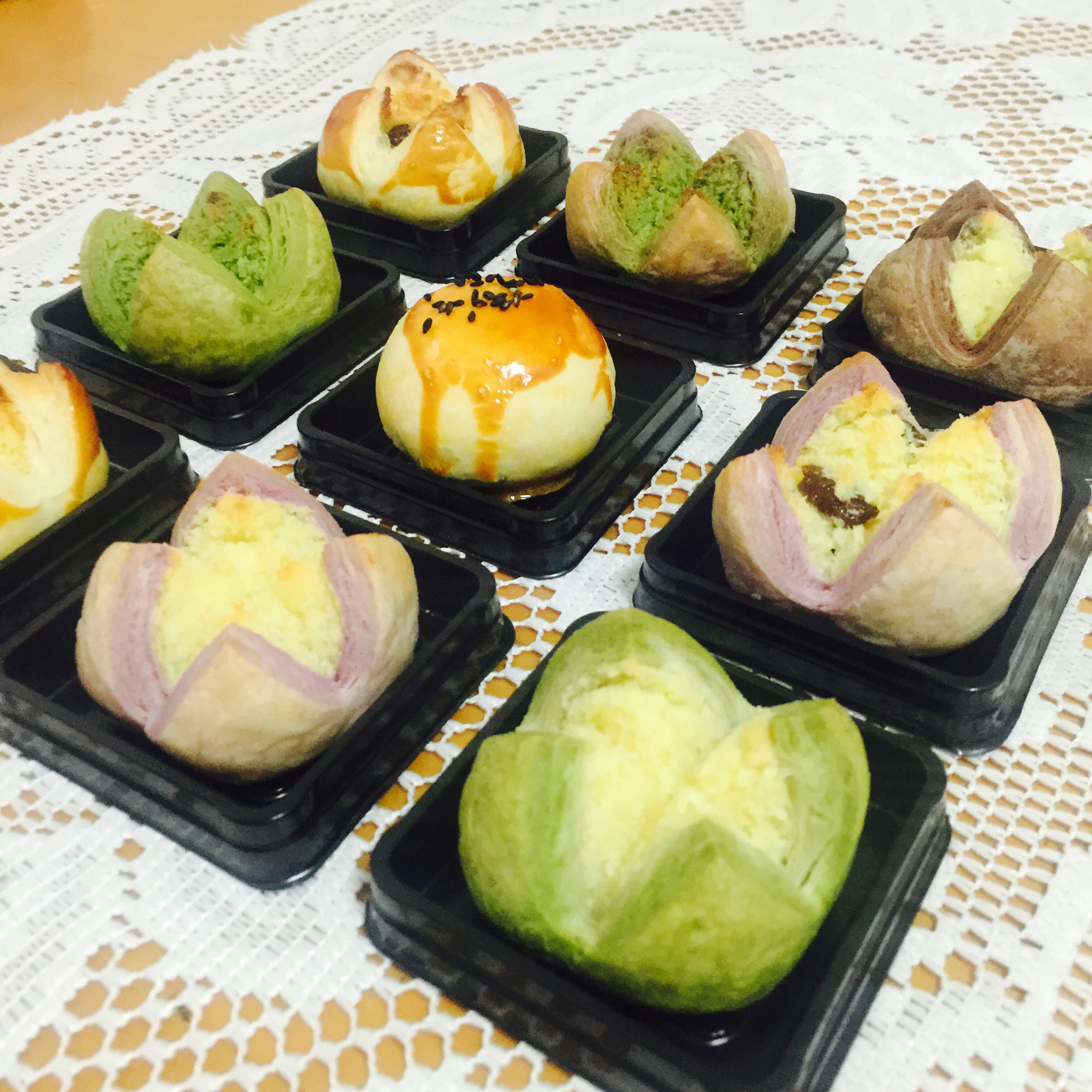 花开富贵之四种口味的椰蓉开口酥