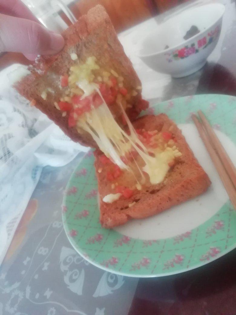 芝士面包片披萨