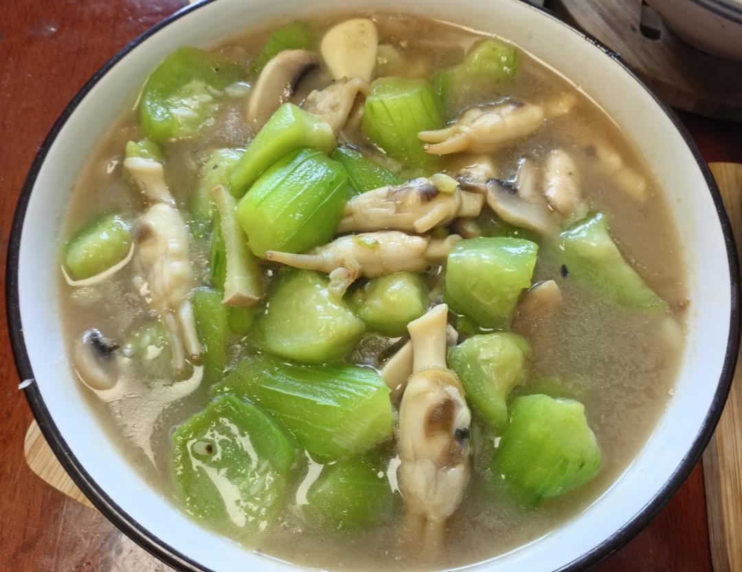 夏日三鲜烩，看着清淡，却是超级下饭菜
