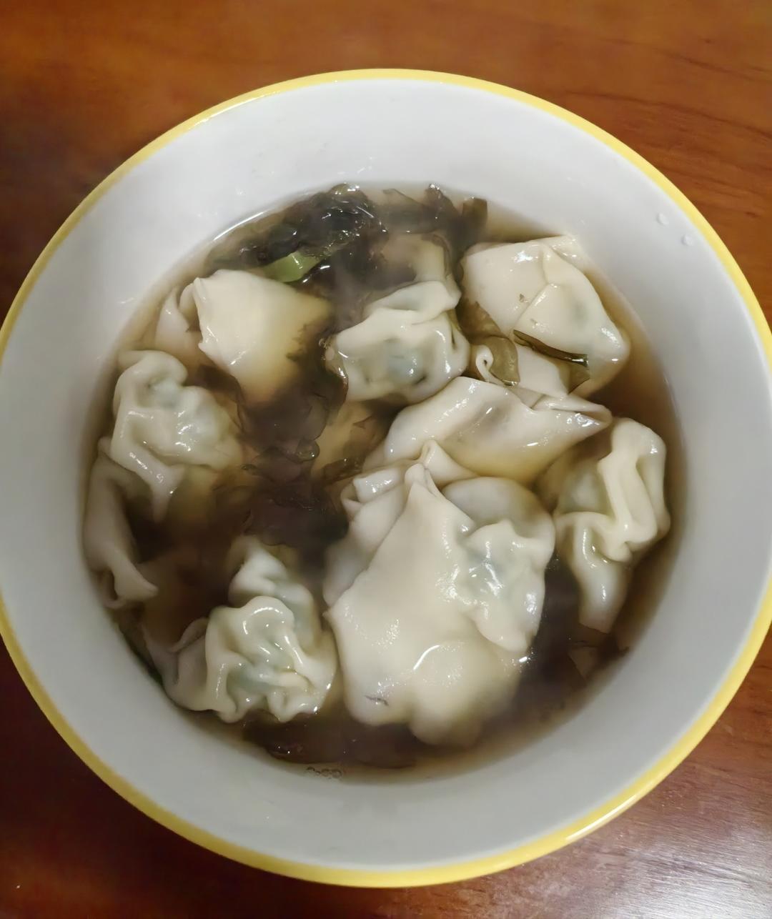 鲜肉馄饨 馄饨皮 馄饨汤底（附6种包法）