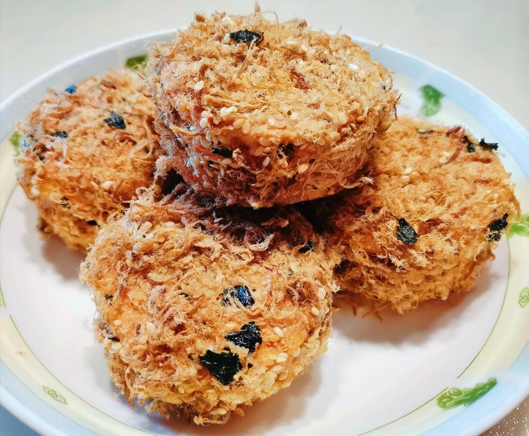 美味海苔肉松小贝