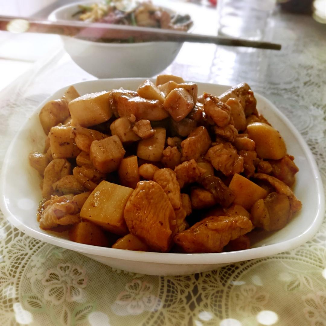 黑胡椒鸡肉炒杏鲍菇