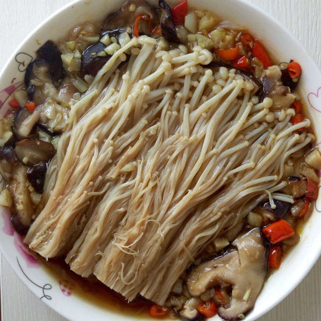 蒜蓉蒸金针菇