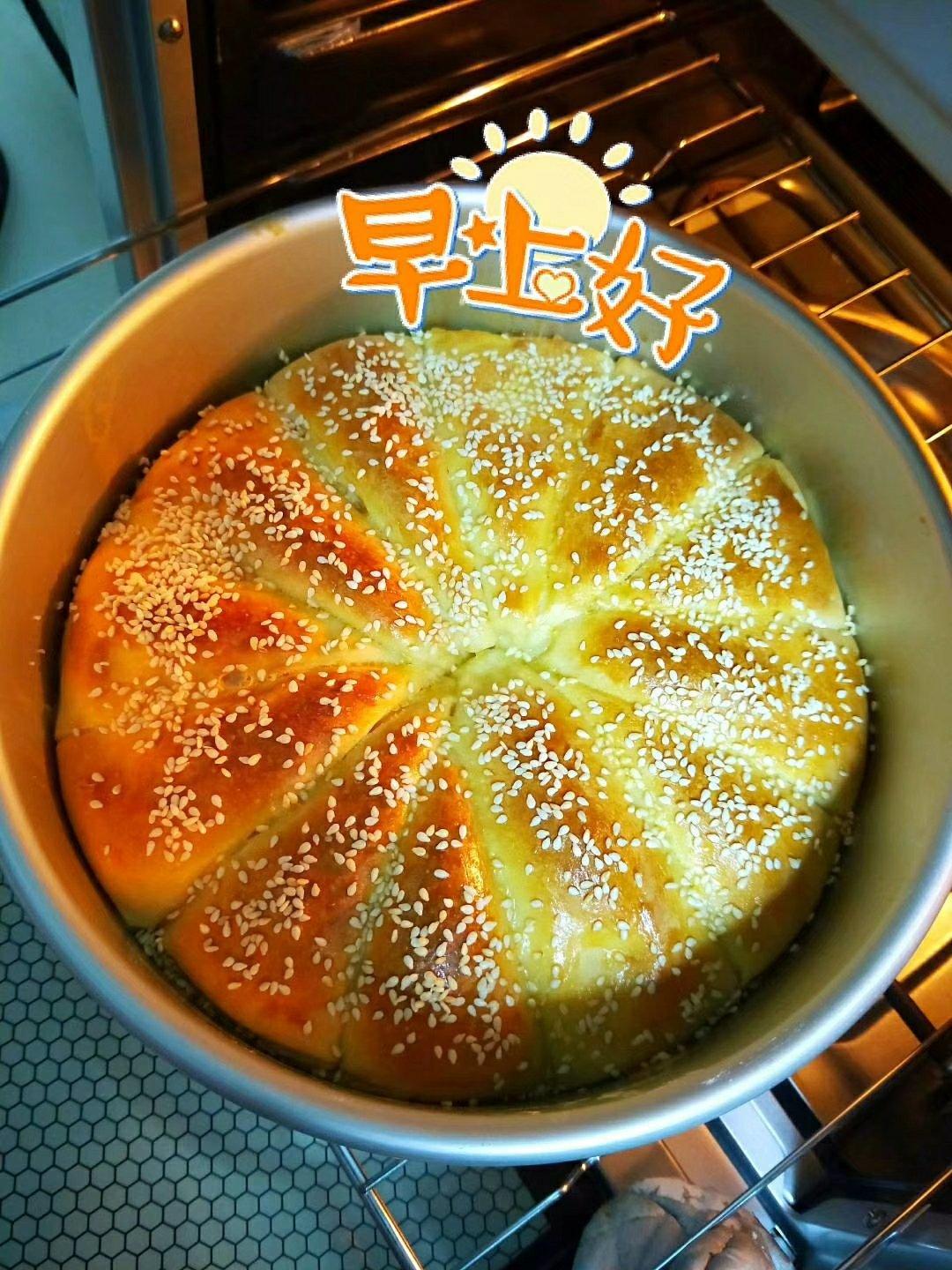 肉松奶酪花环面包