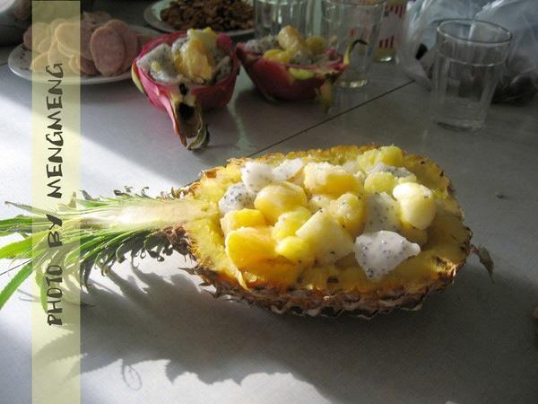 菠萝沙拉碗的做法