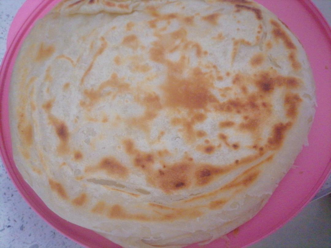 烙饼不硬的小窍门 掌握了你也能看出柔软多层凉了不硬的小油饼