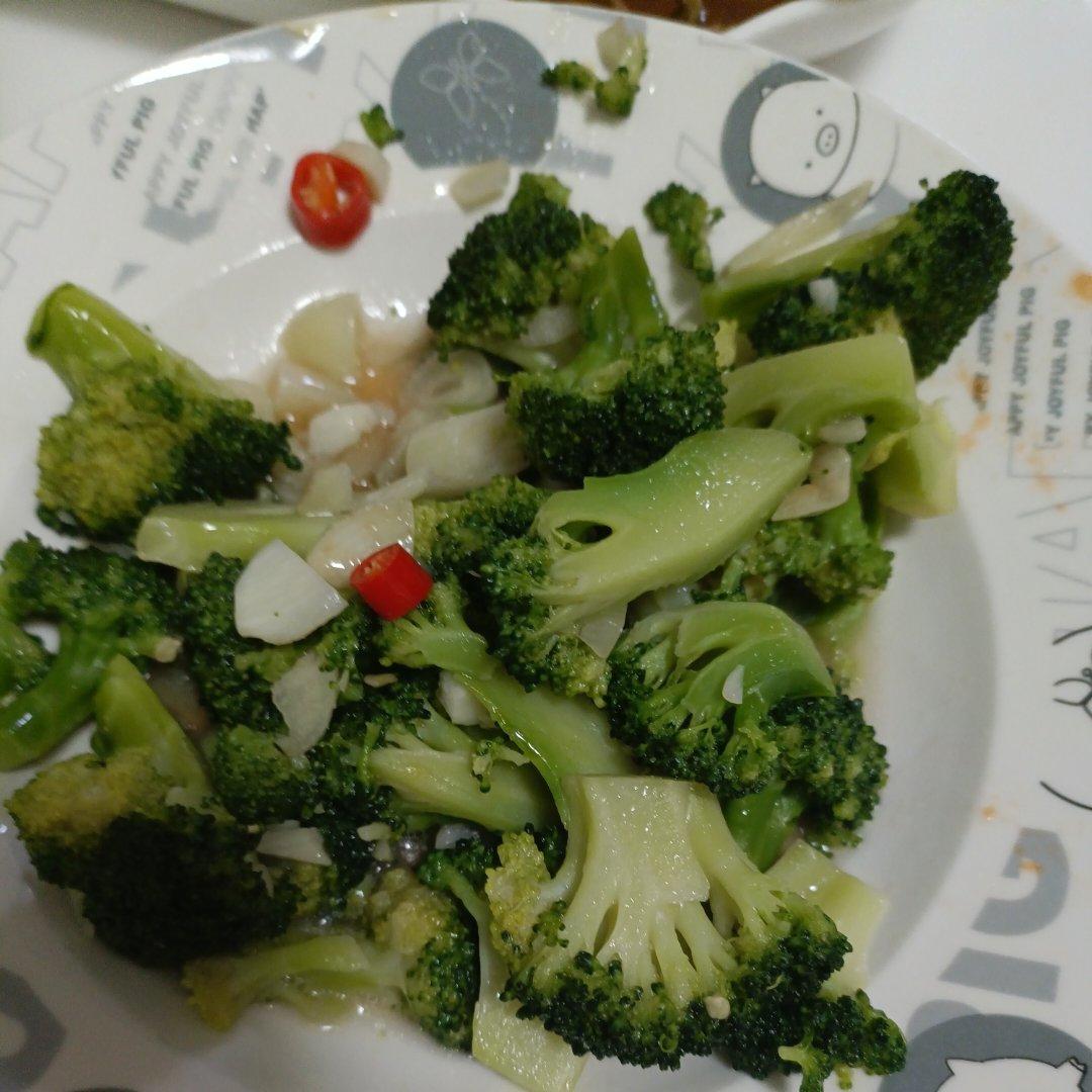 🥦蒜蓉蚝油西兰花（减肥必备）