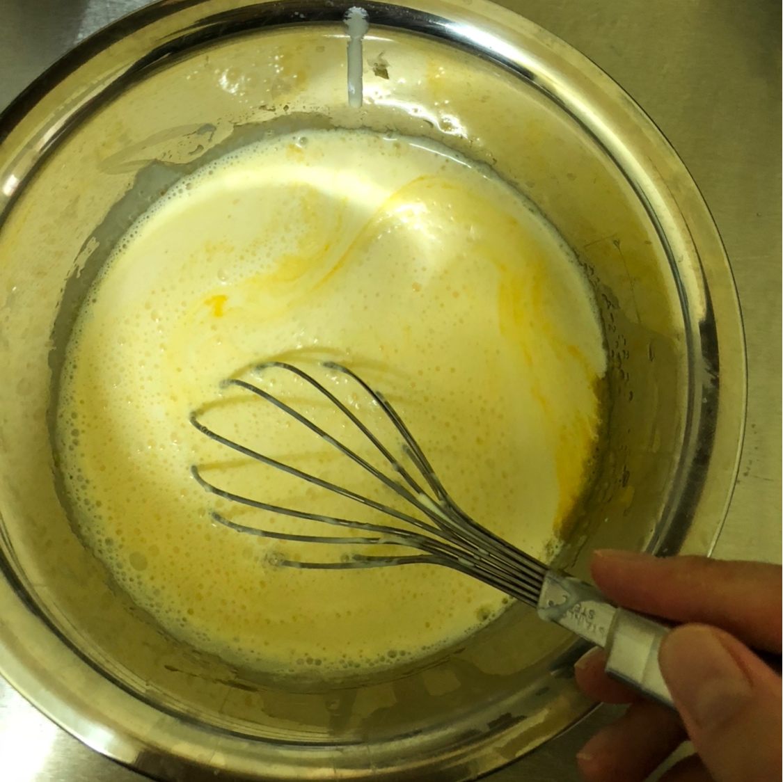 UKOEO高比克风炉制作焦糖烤布蕾的做法 步骤3