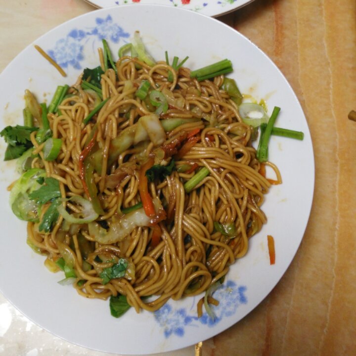 三丝炒面：炒面如何不粘锅