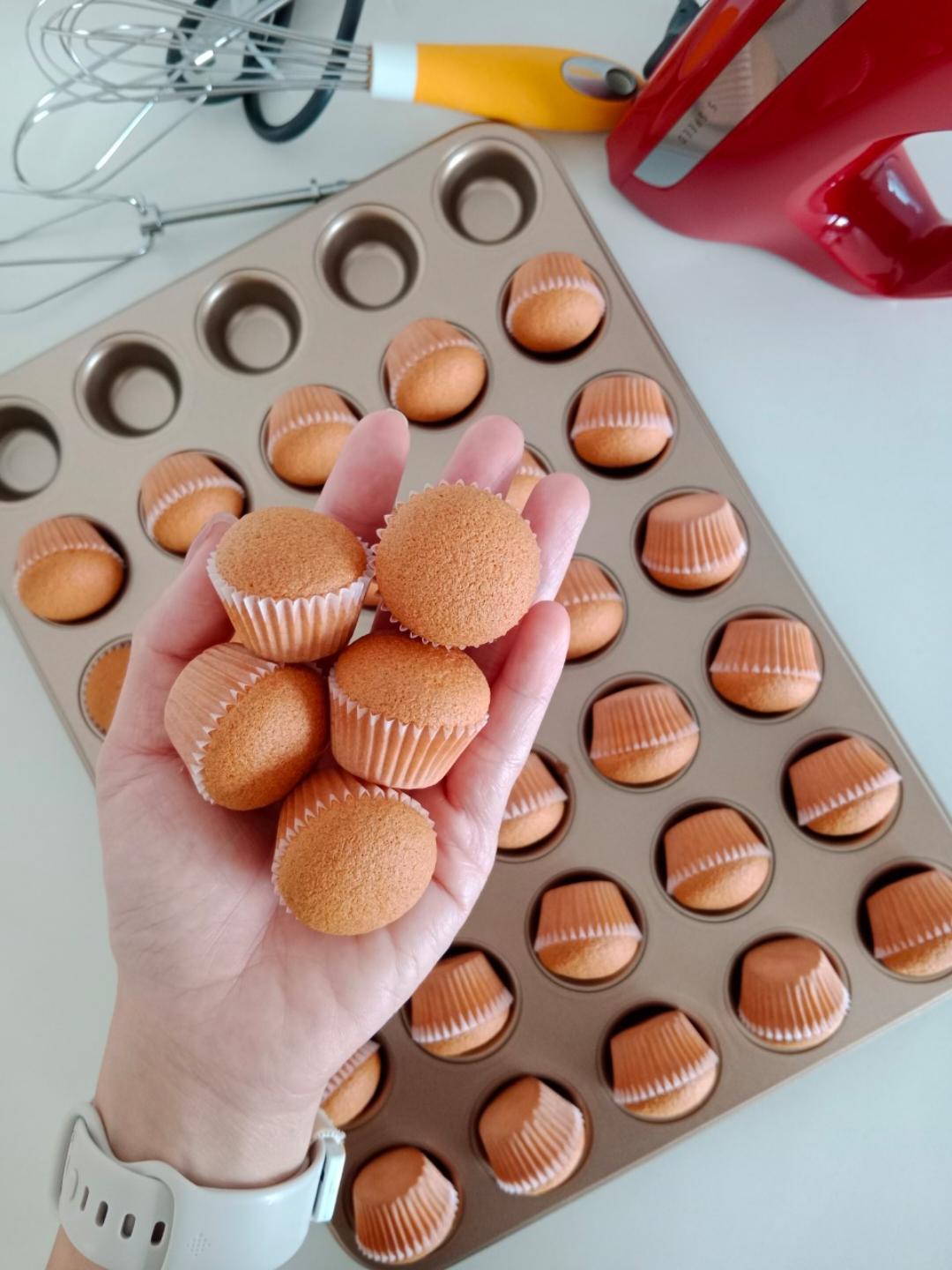 《Tinrry+》香草/抹茶/可可迷你戚风杯子小蛋糕，不用烫面也能湿润哦~