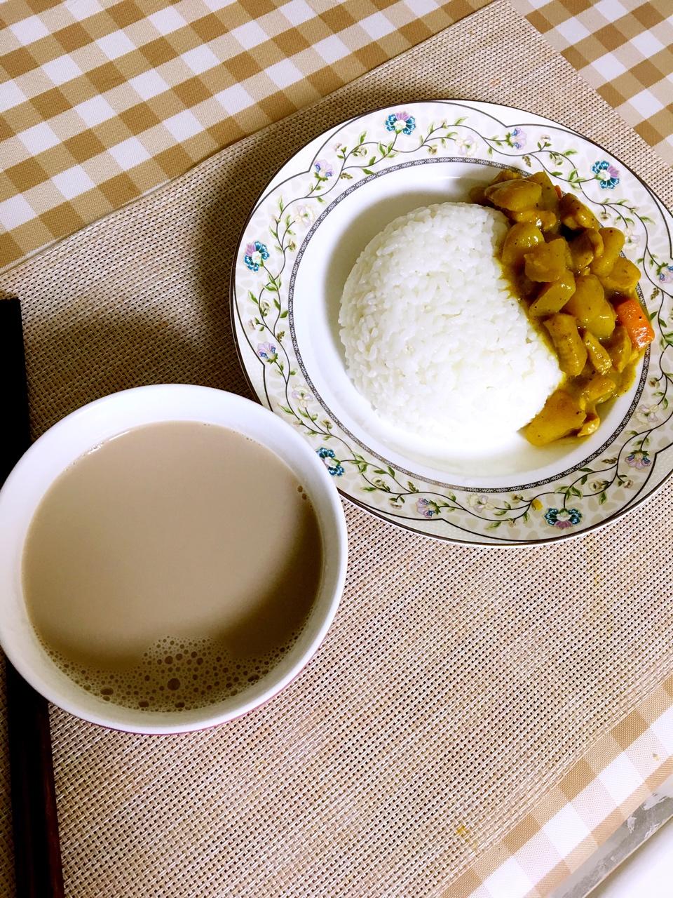咖喱土豆鸡块