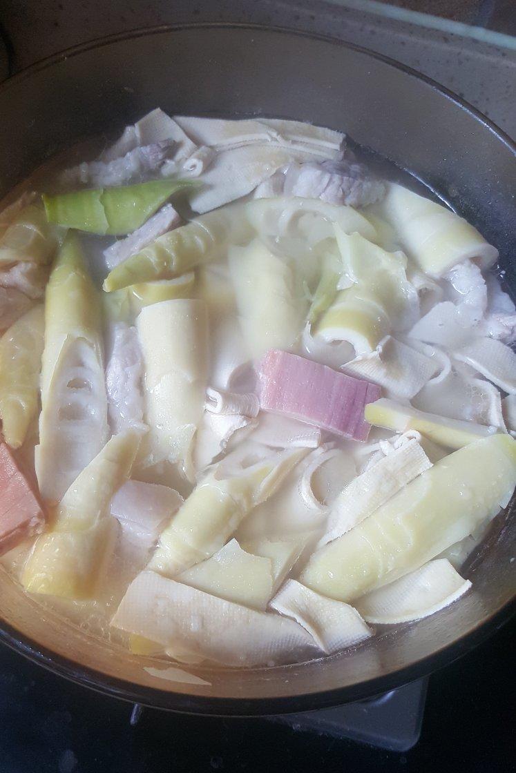 腌笃鲜