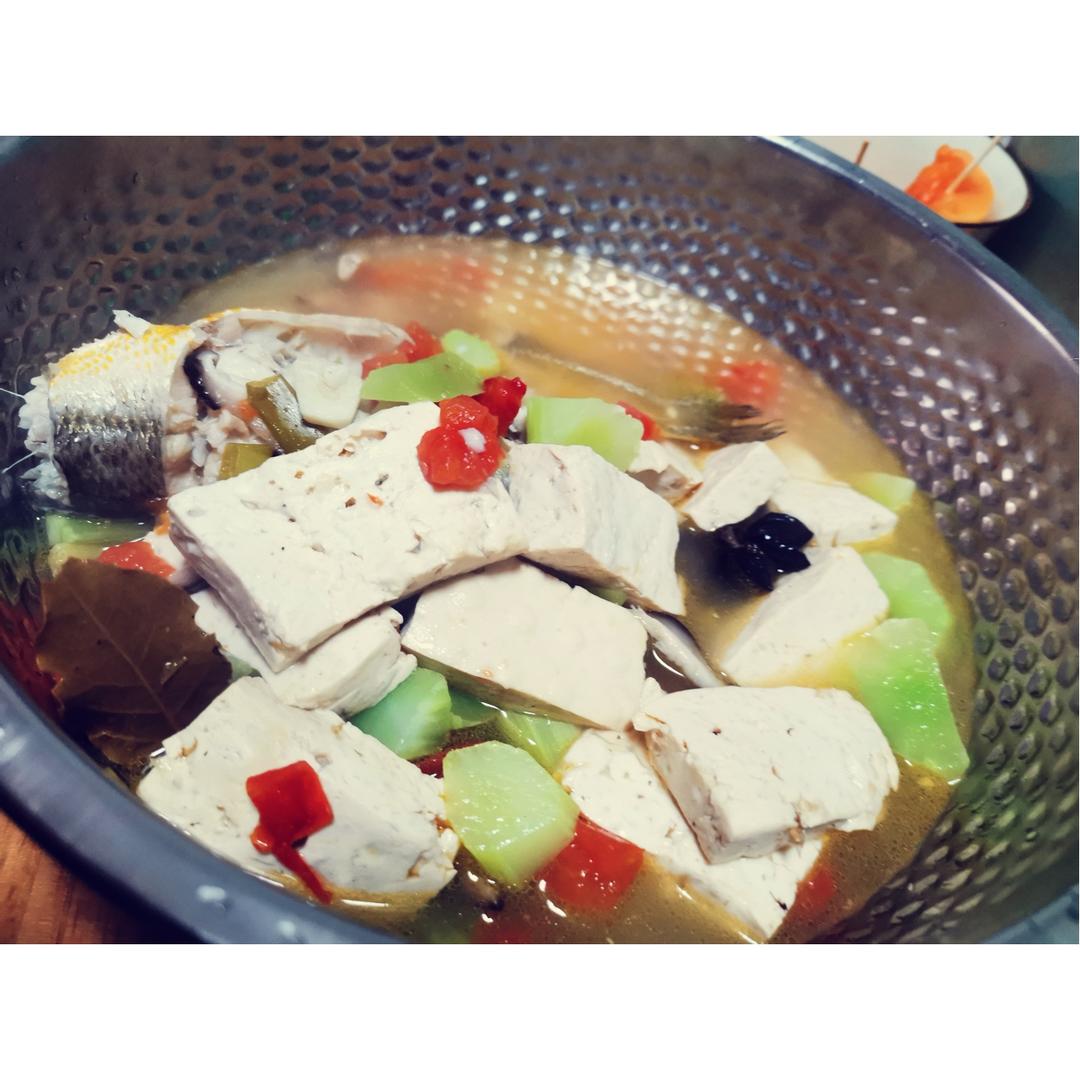 嫩豆腐黄花鱼汤