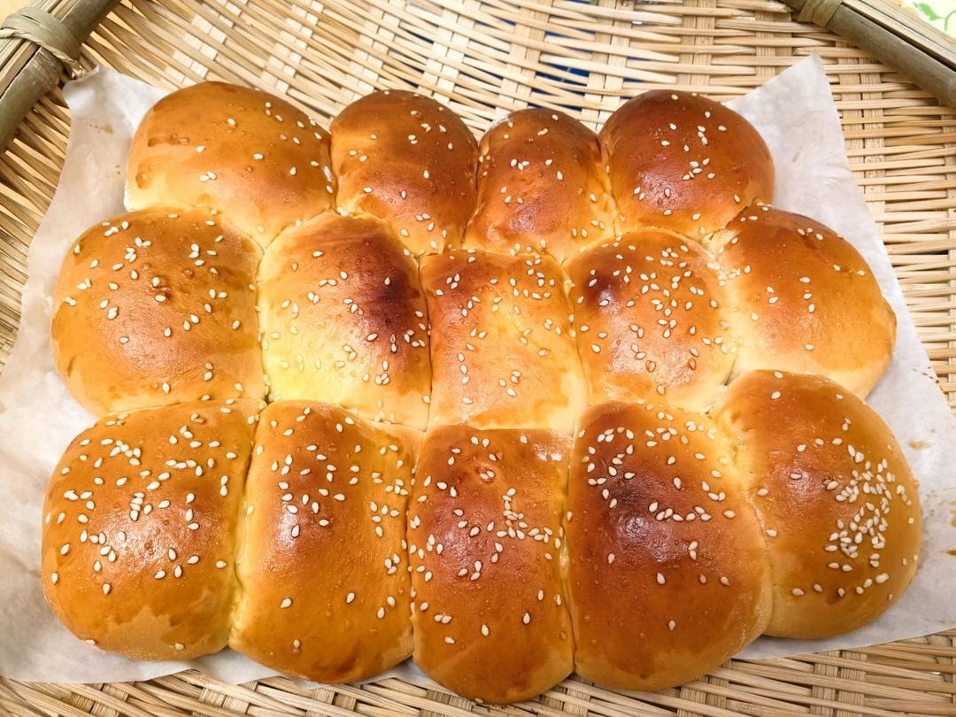 椰蓉奶香小餐包