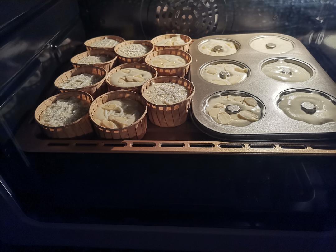 我宣布这是最好吃的纸杯蛋糕
丨锁死这个配方