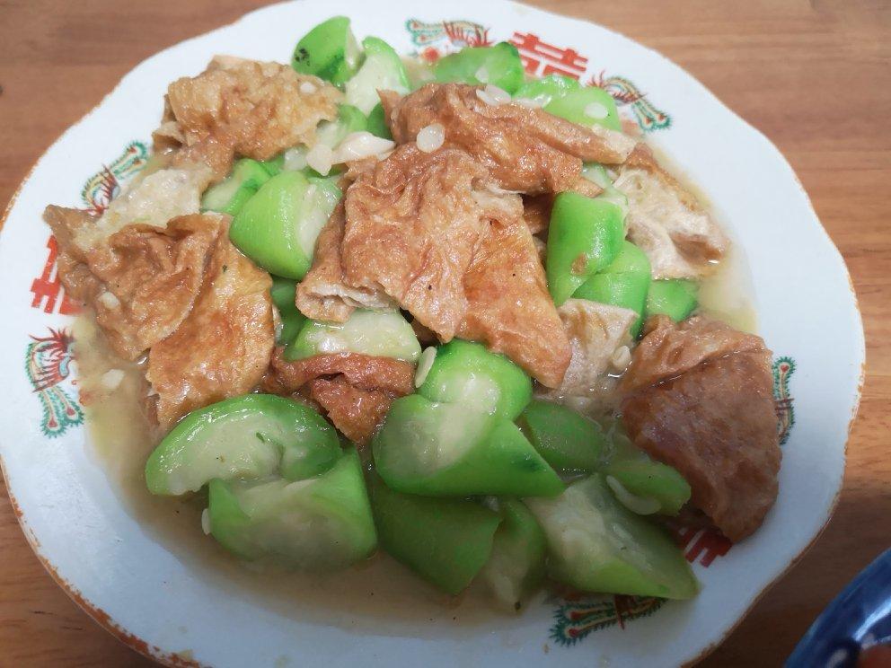 食而优则煮：油面筋炒丝瓜