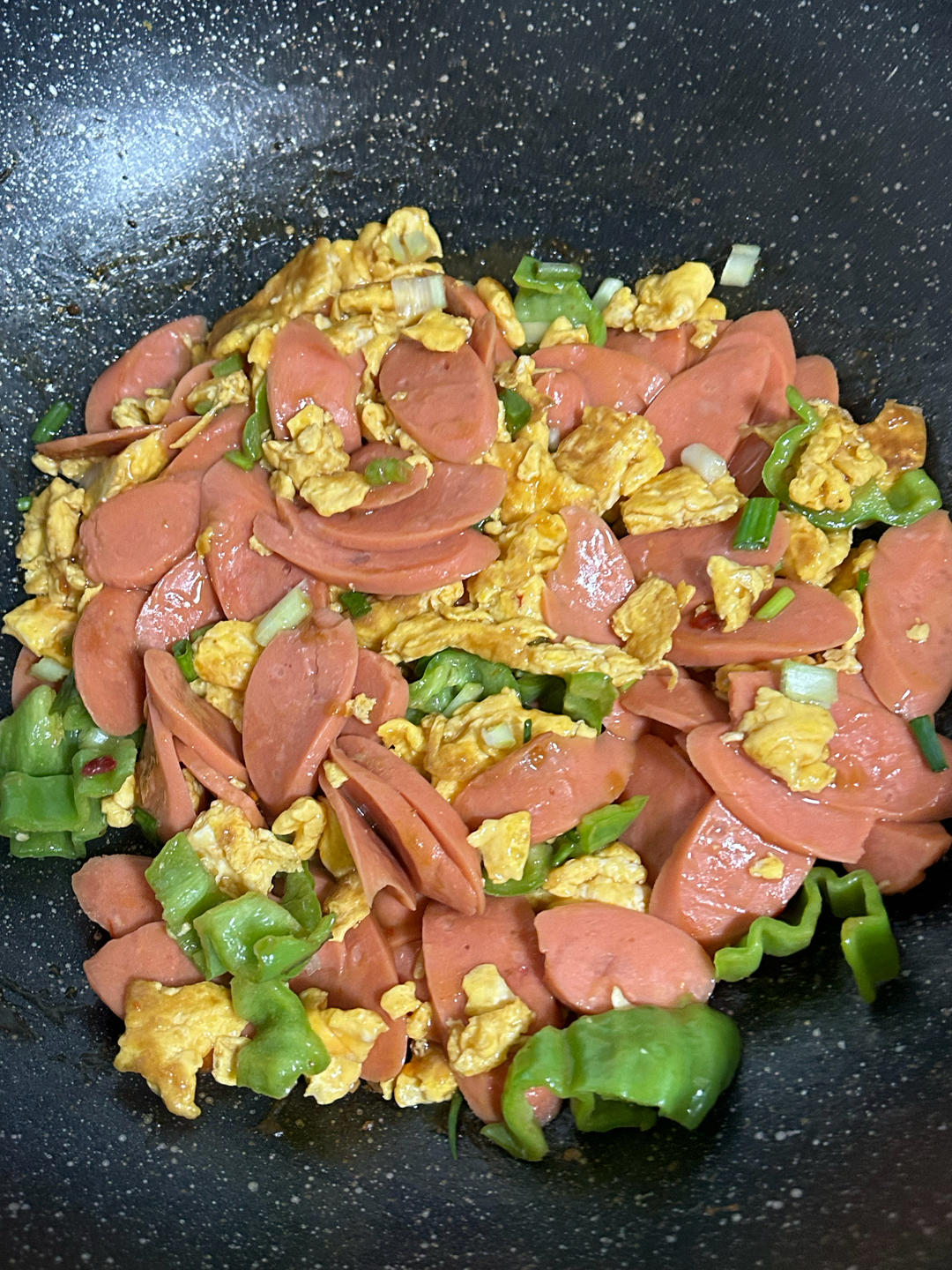 鸡蛋炒香肠