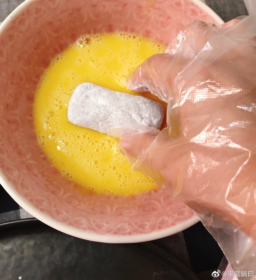 酥脆甜糯的炸芋泥条的做法 步骤9