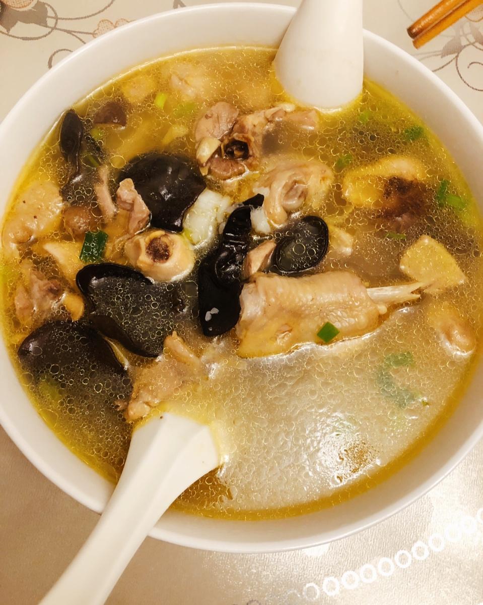 土鸡汤