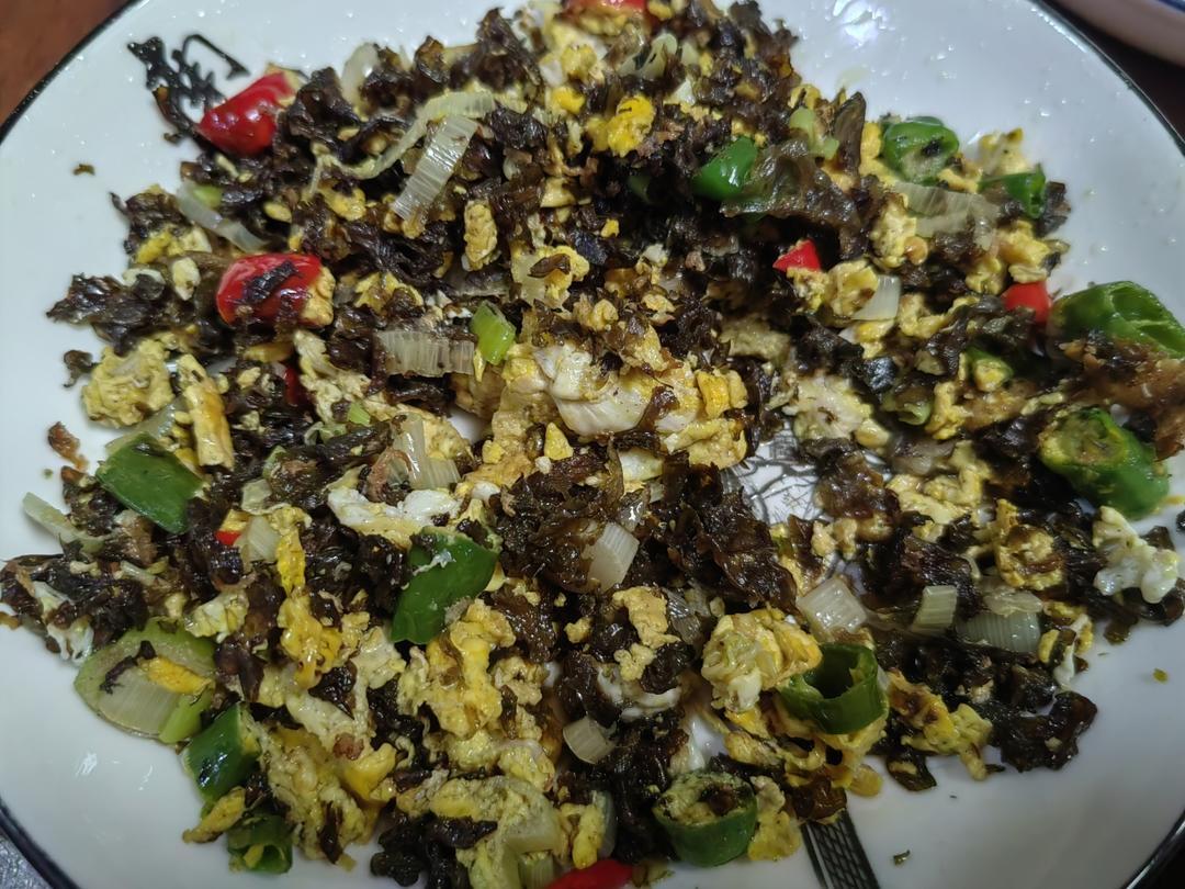 地皮菜炒鸡蛋