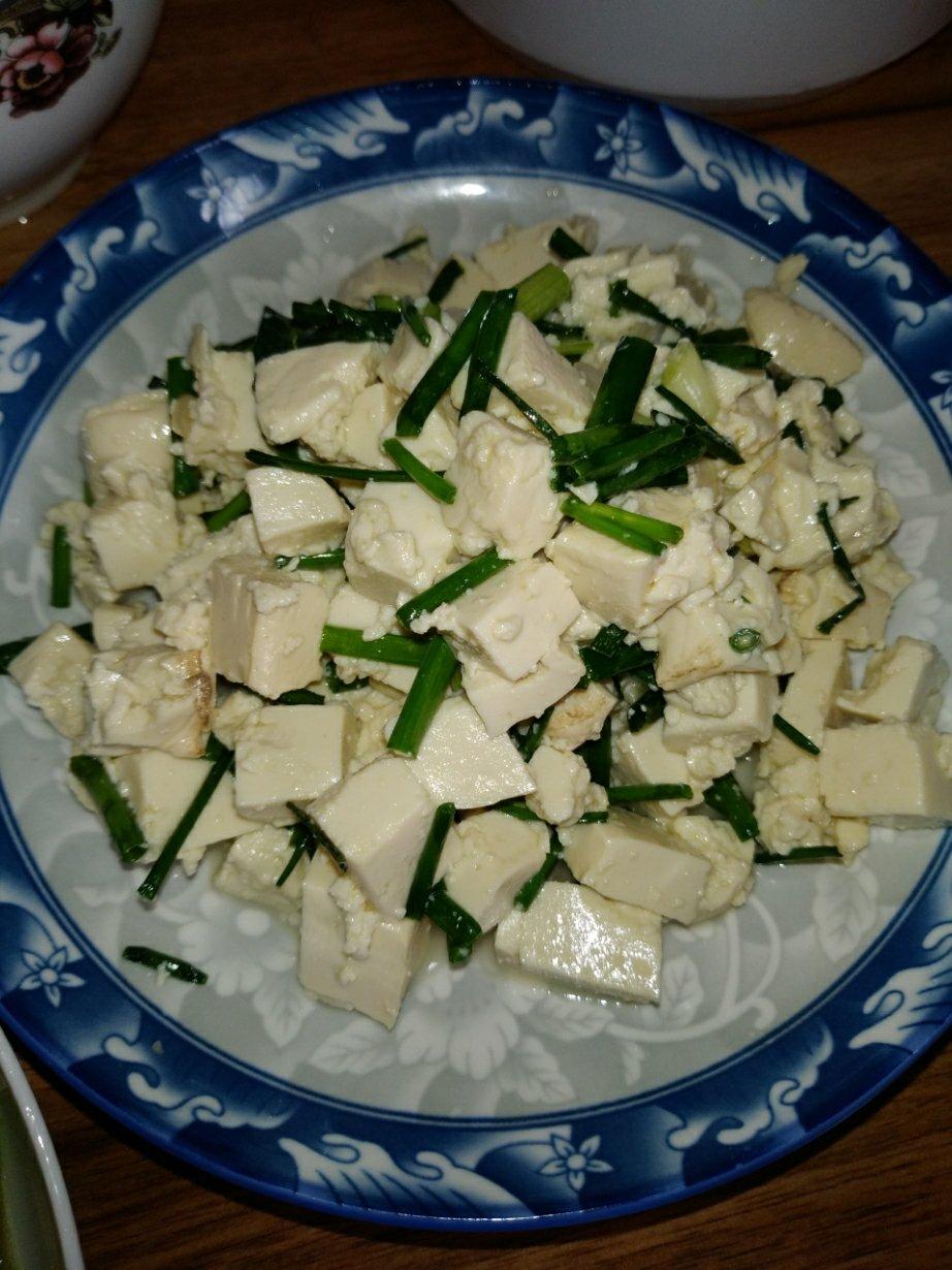 小葱拌豆腐🍀一清二白