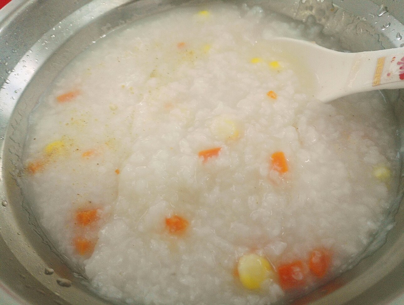 玉米胡萝卜香菇粥