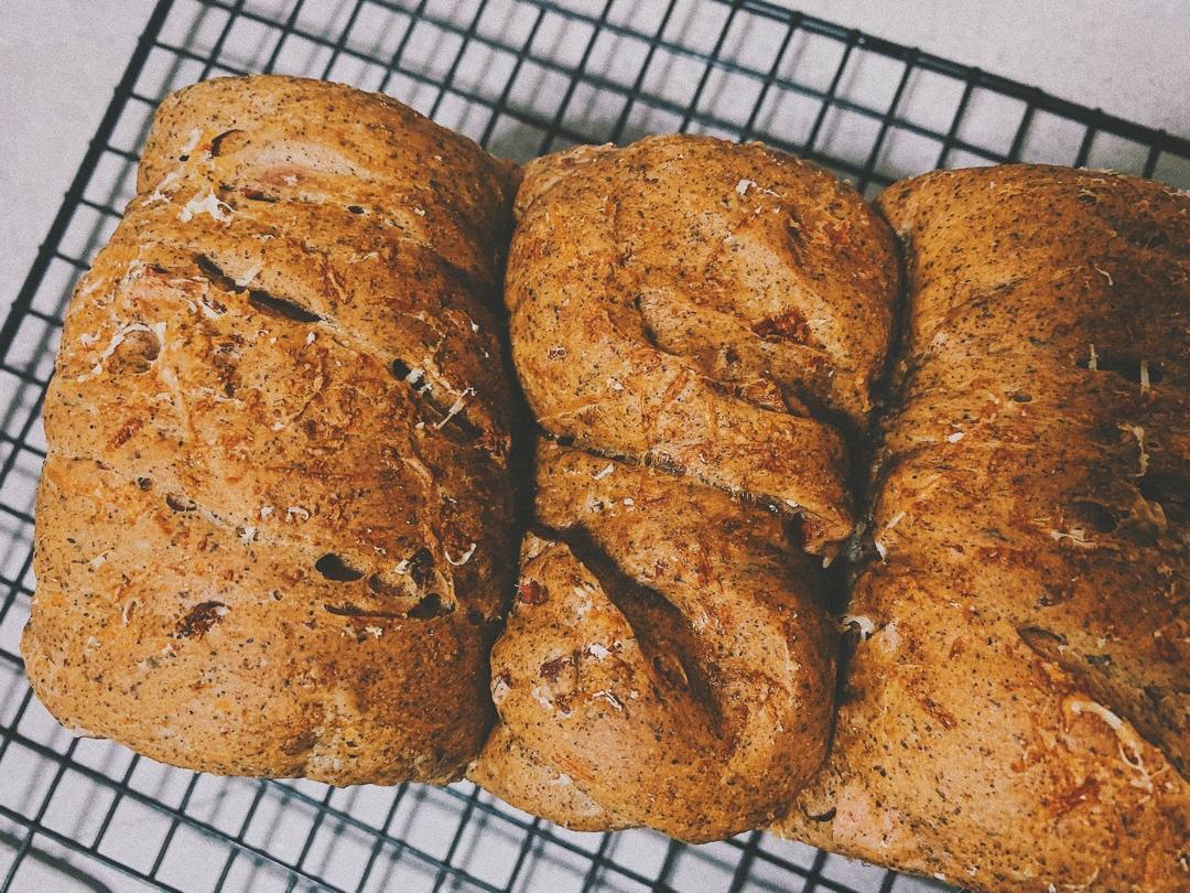 火腿洋葱蜂蜜咸吐司