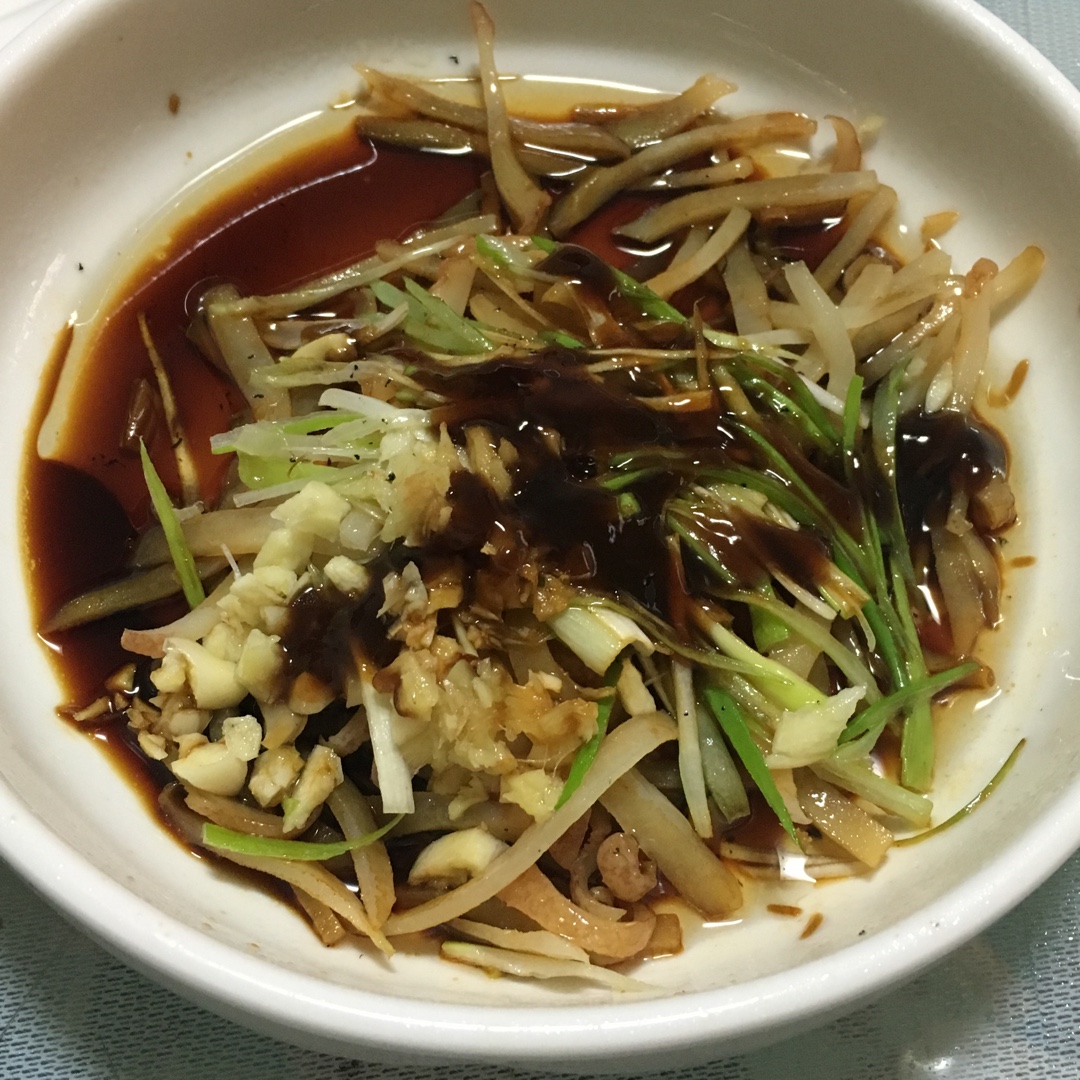 番茄大番茄做的油泼螺片