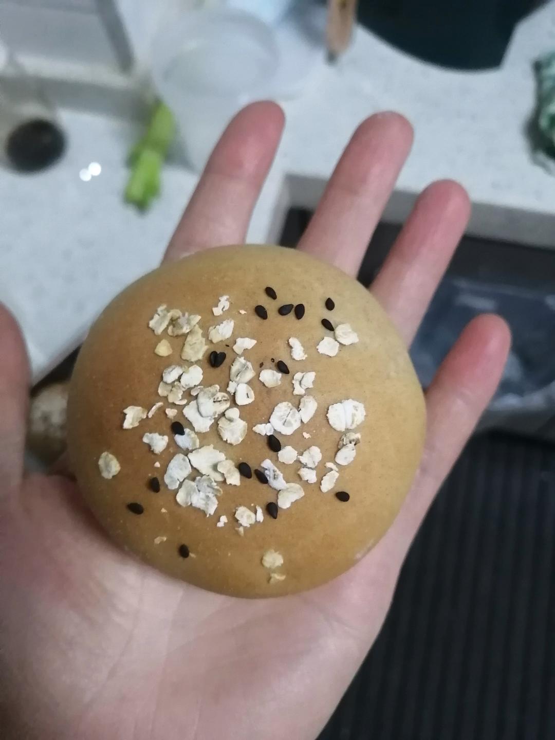 黑全麦欧包