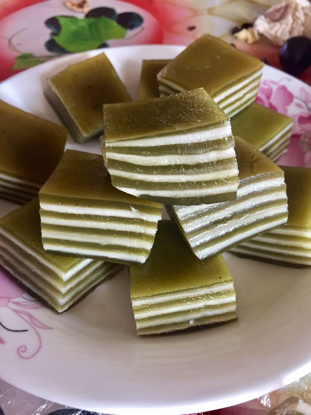 天使玫瑰雨做的抹茶椰汁糕