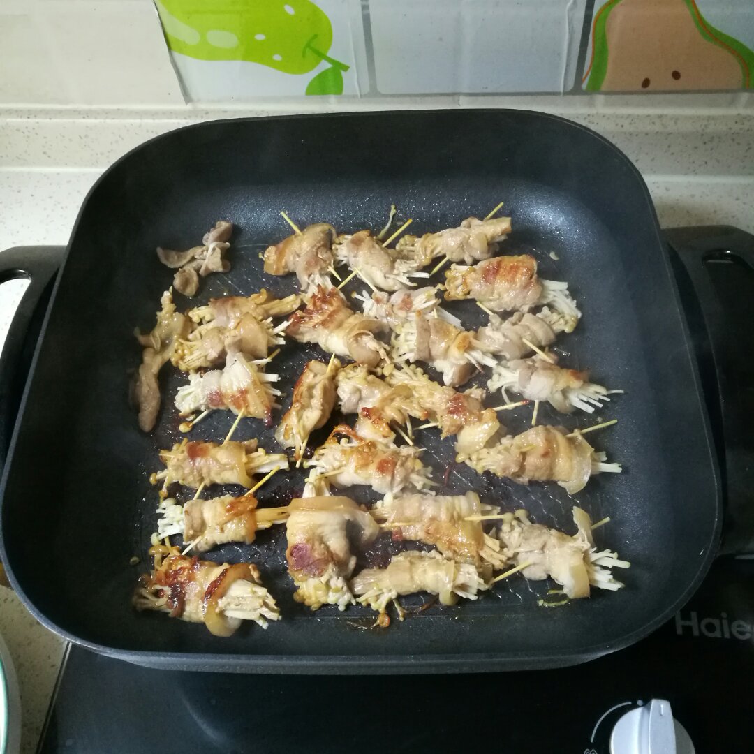 金针菇肉卷