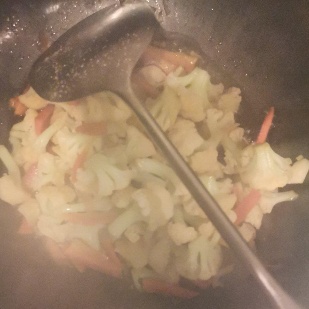 懒妈妈的有机花菜炒胡萝卜🥕