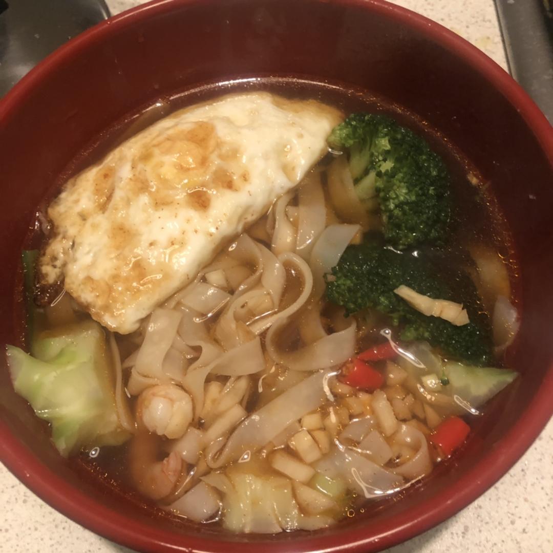 王大厨酸汤面
